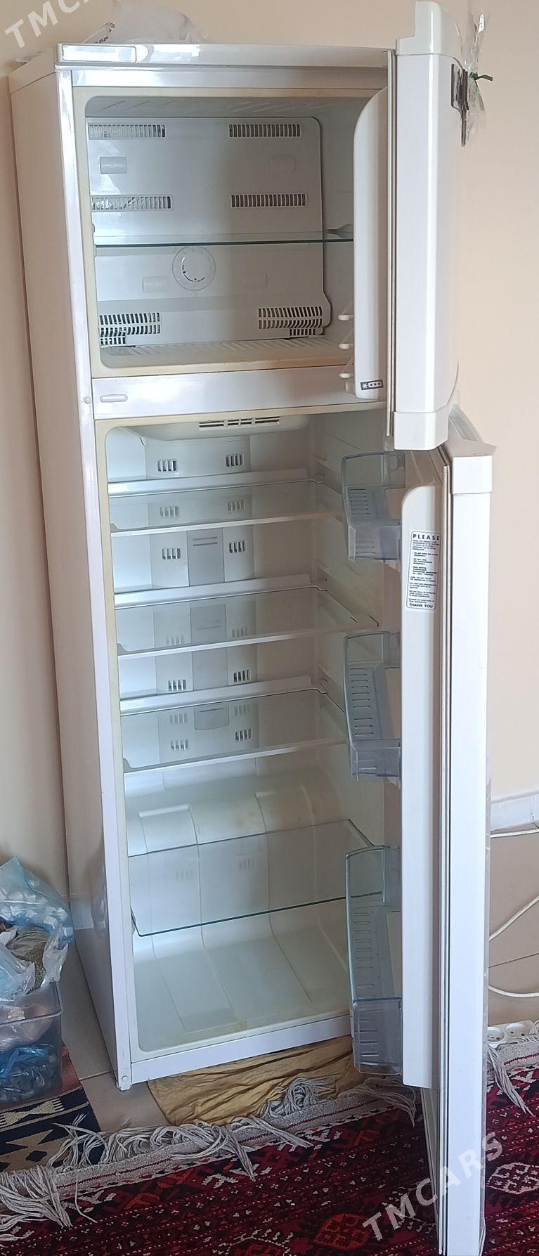 Holodilnik Beko - Gagarin köç, köne Howa menzili - img 2