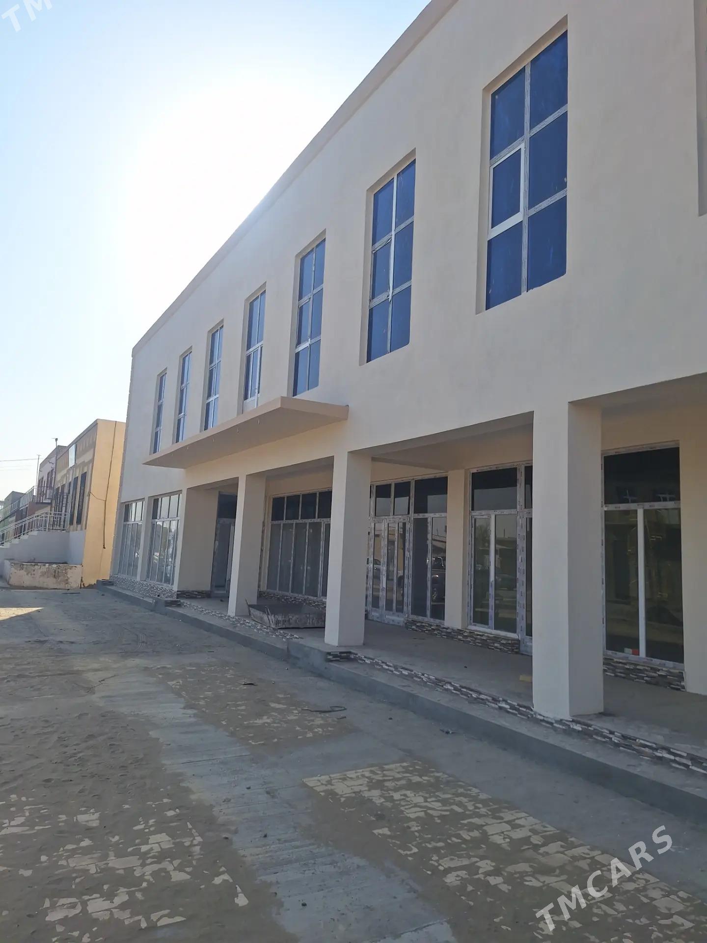 Kerki ş. Kreýne täze uly dükan - Kerki - img 2