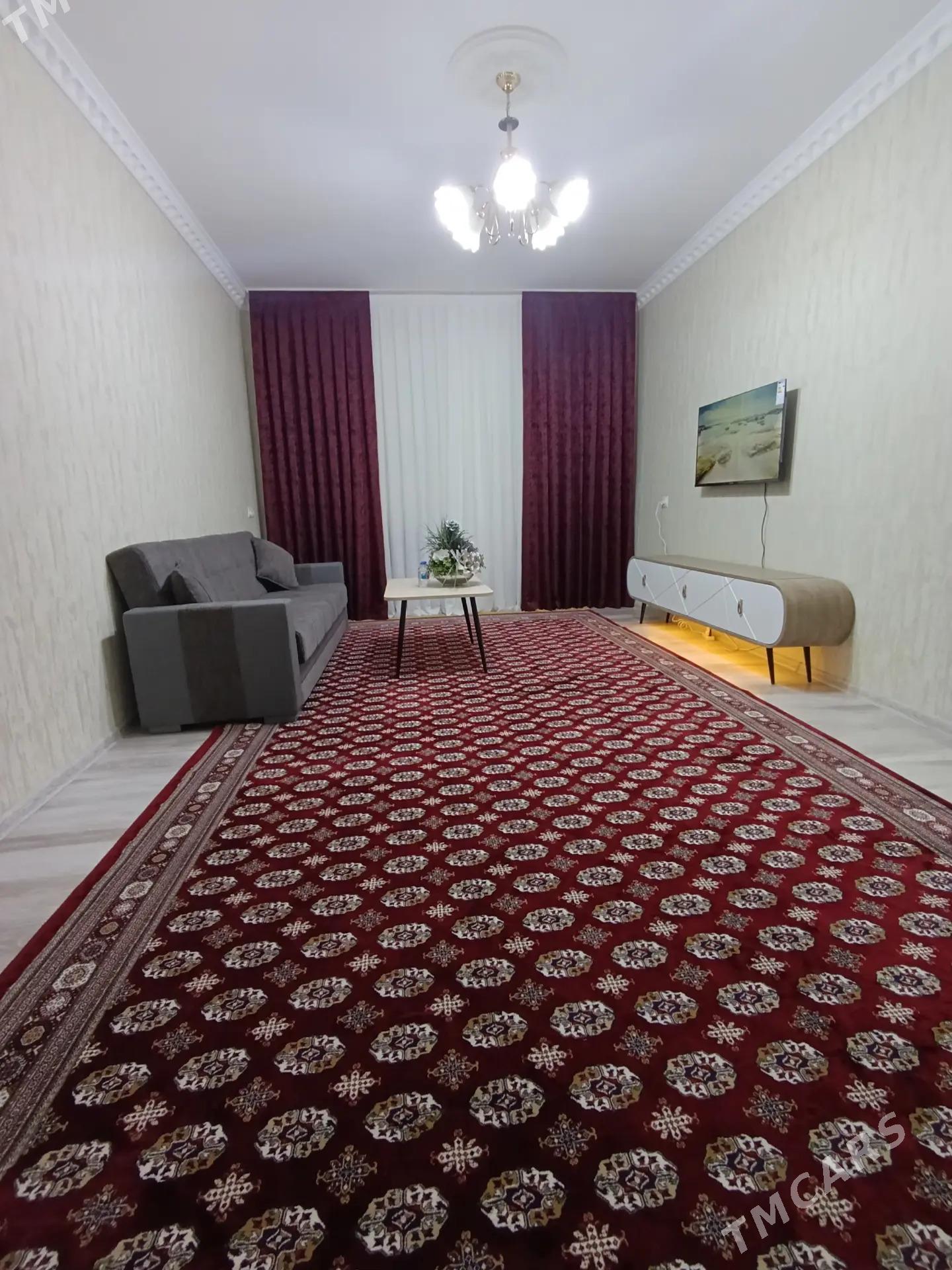 4mk 1kom 1et yewro - Aşgabat - img 1