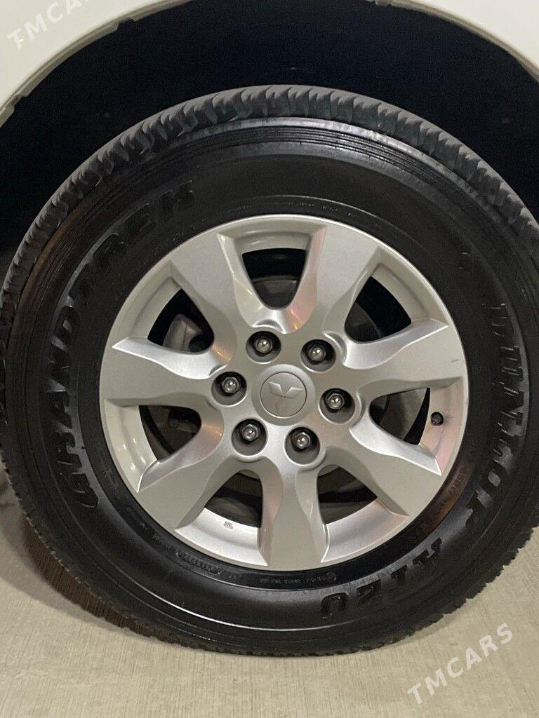 Mitsubishi Pajero 2019 - 435 000 TMT - Ашхабад - img 2