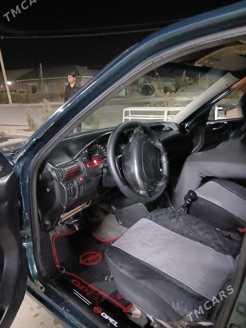 Opel Astra 1994 - 30 000 TMT - Daşoguz - img 3