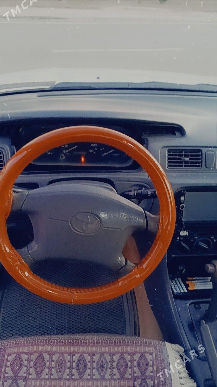 Toyota Camry 2000 - 140 000 TMT - Керки - img 10