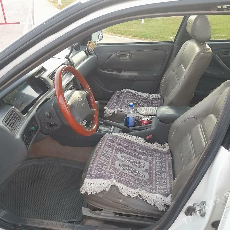 Toyota Camry 2000 - 140 000 TMT - Керки - img 5