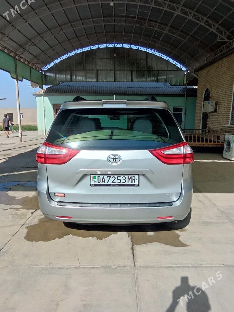 Toyota Sienna 2020 - 500 000 TMT - Мары - img 2