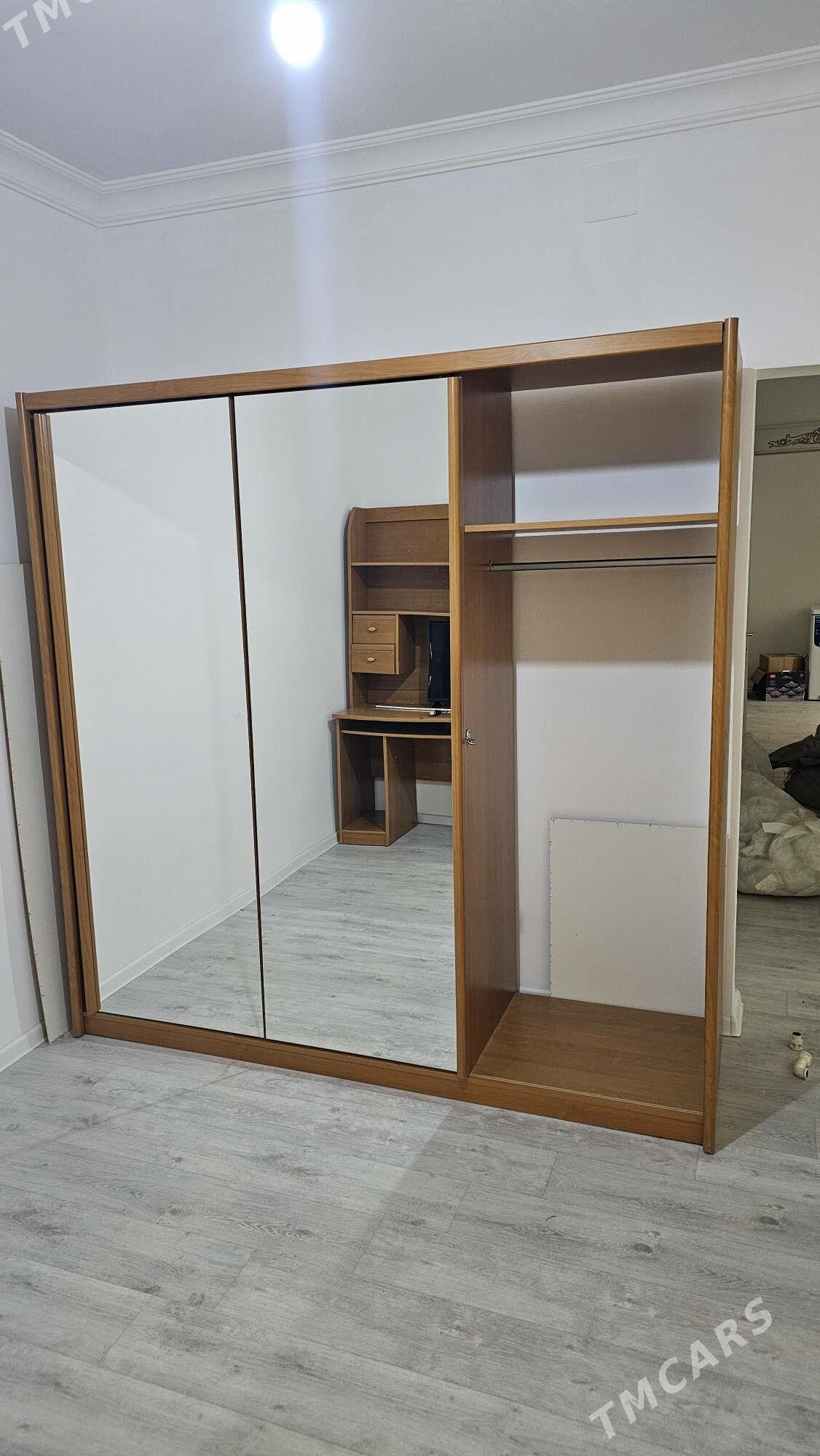 şkaf - Büzmeýin GRES - img 2