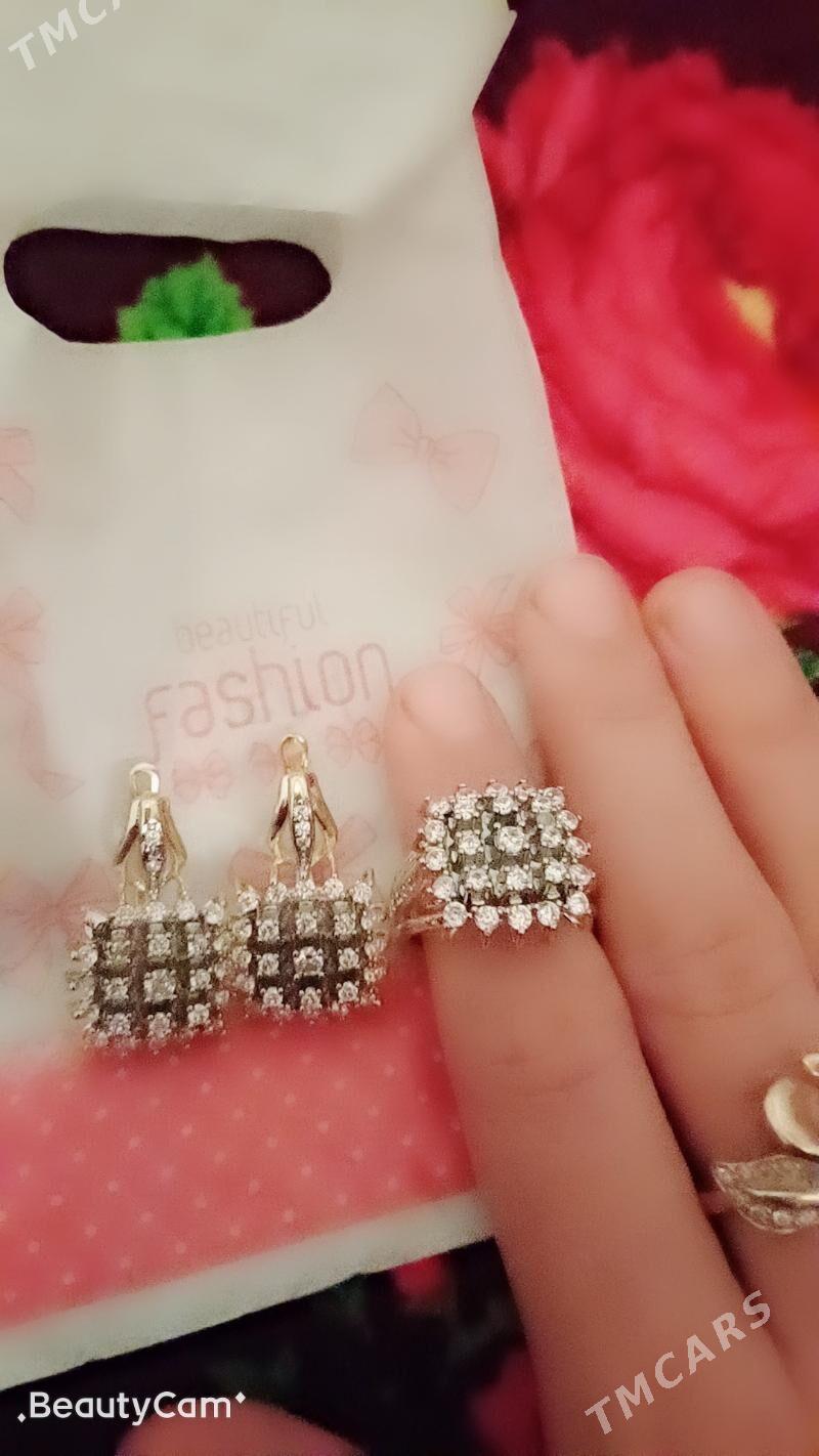 Syrga ýüzük - Gurbansoltan Eje - img 3