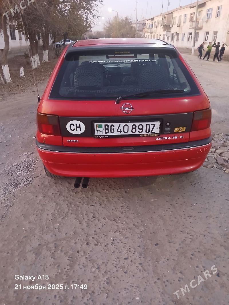 Opel Astra 1996 - 50 000 TMT - Дашогуз - img 3