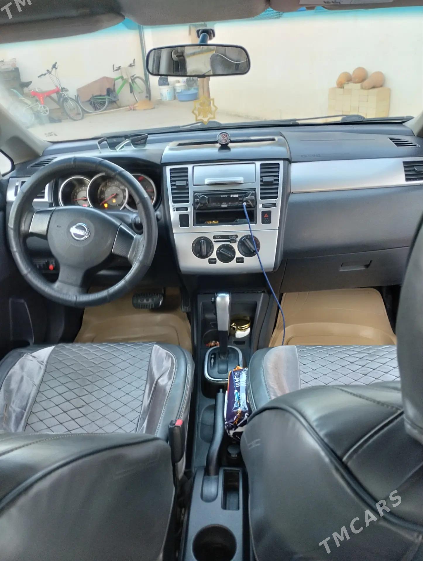 Nissan Versa 2010 - 110 000 TMT - Туркменабат - img 6