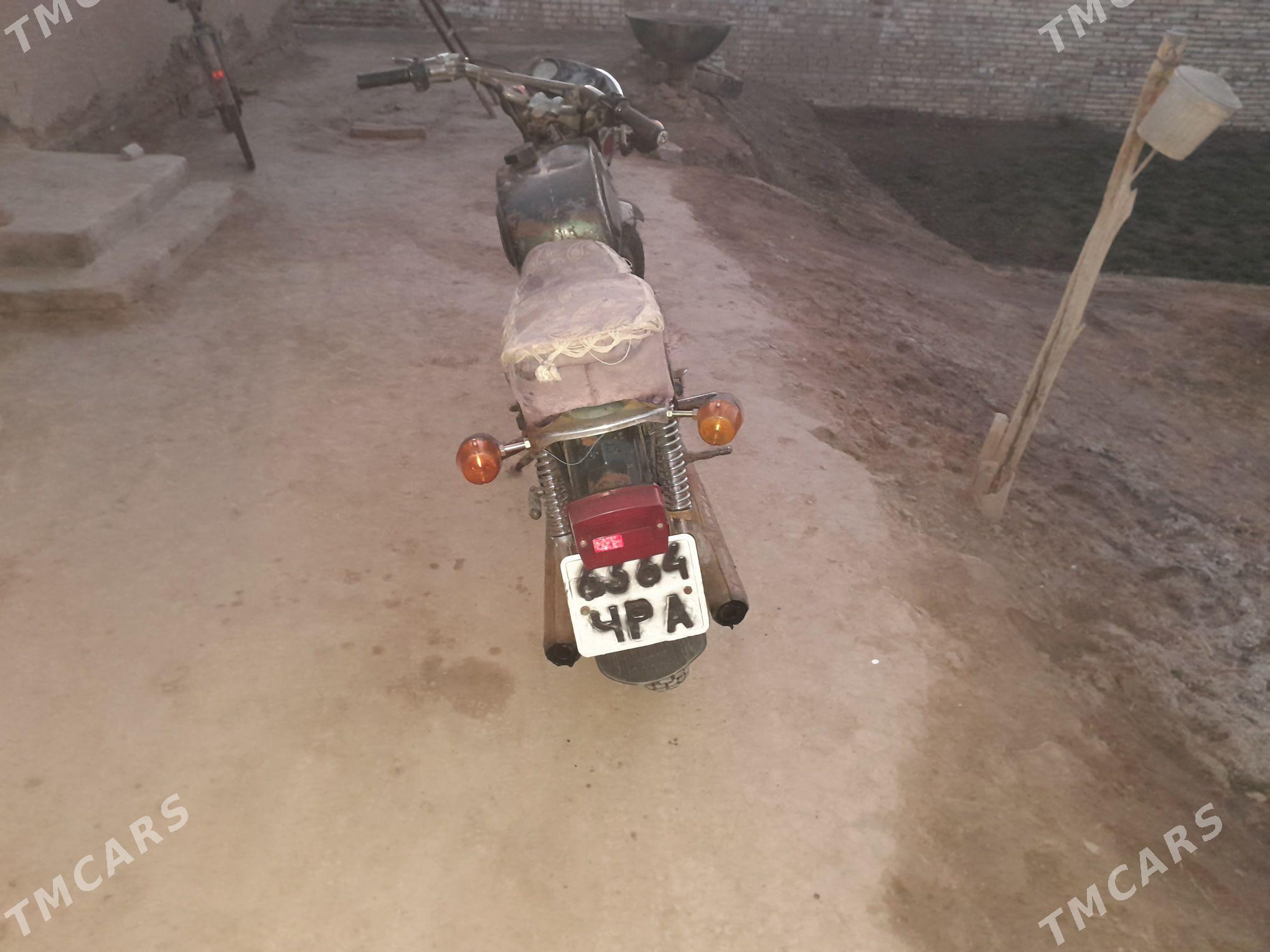 Iž Planeta 4 1995 - 5 200 TMT - Halaç - img 3