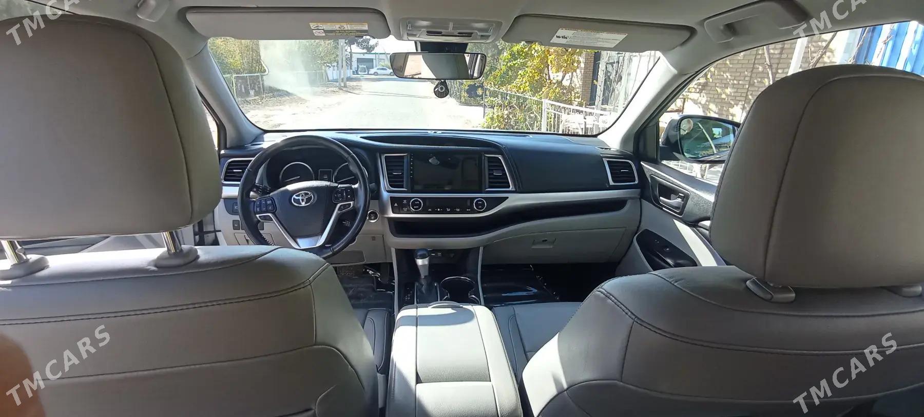 Toyota Highlander 2019 - 460 000 TMT - Dostluk - img 10