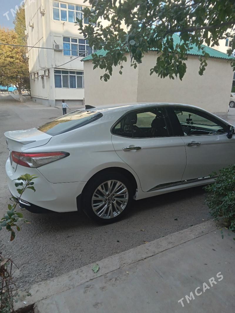 Toyota Camry 2018 - 255 000 TMT - Kim raýon - img 3
