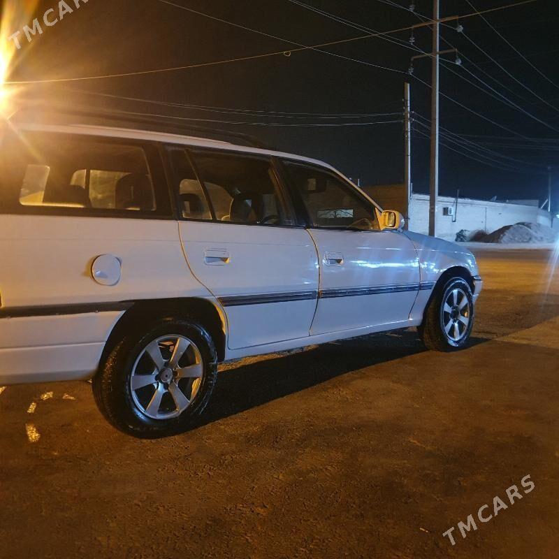 Opel Astra 1998 - 44 000 TMT - Bäherden - img 3