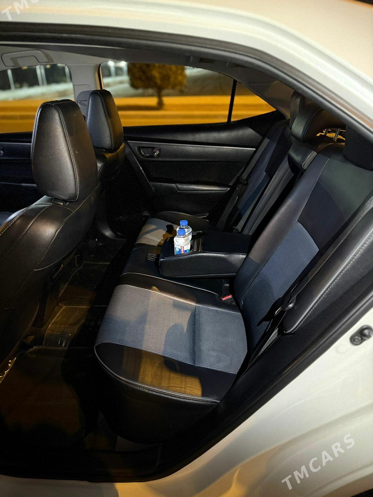 Toyota Corolla 2018 - 220 000 TMT - Ашхабад - img 9