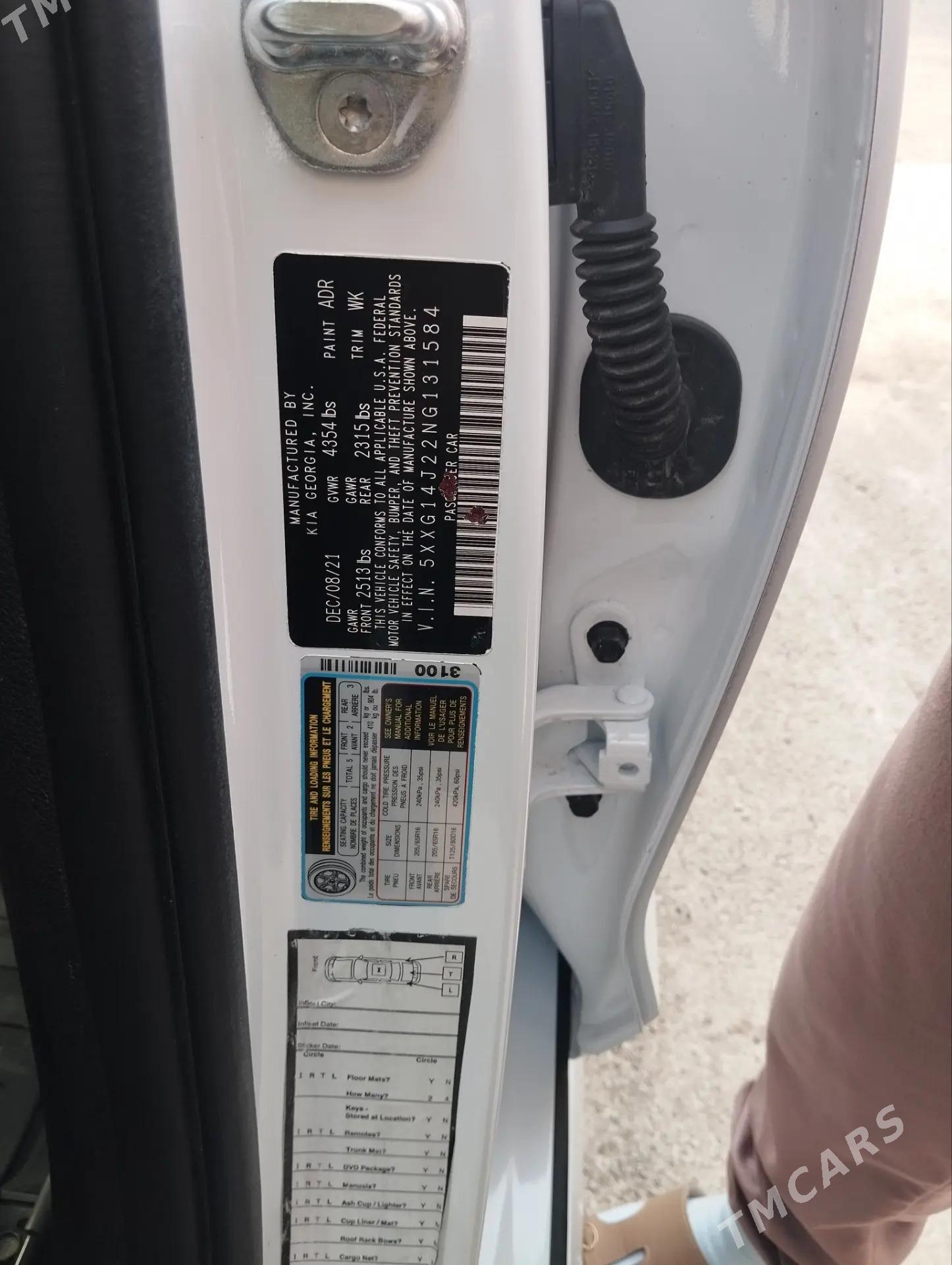 Kia K5 2022 - 290 000 TMT - Baýramaly - img 10