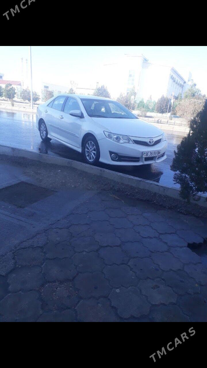Toyota Camry 2013 - 260 000 TMT - Балканабат - img 2