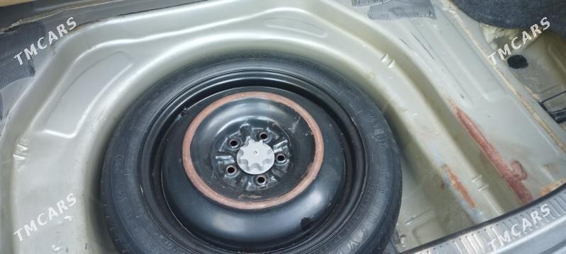 Toyota Camry 2010 - 210 000 TMT - Мары - img 5