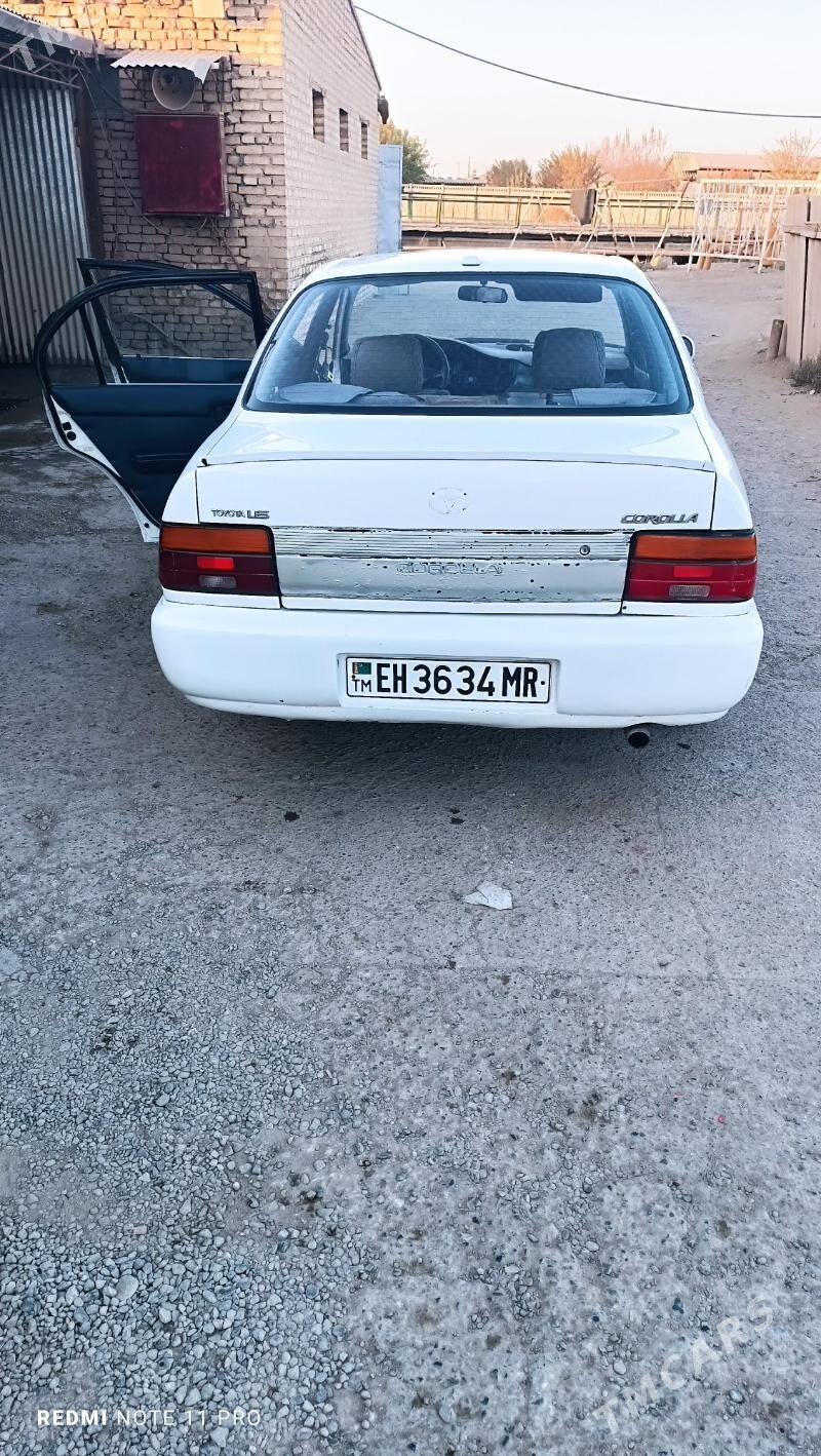 Toyota Corolla 1994 - 70 000 TMT - Türkmengala - img 2