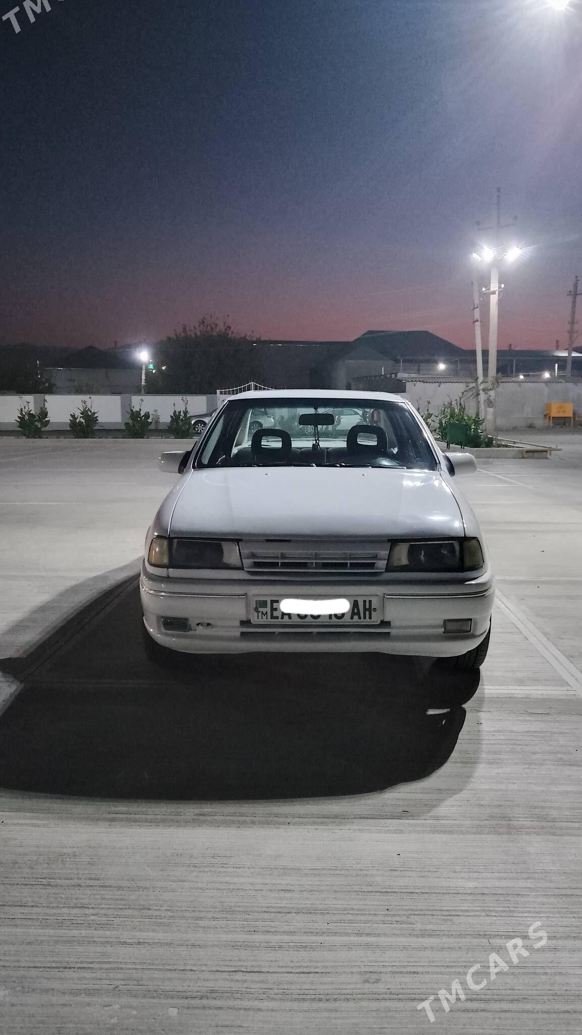 Opel Vectra 1992 - 45 000 TMT - Бахарден - img 1