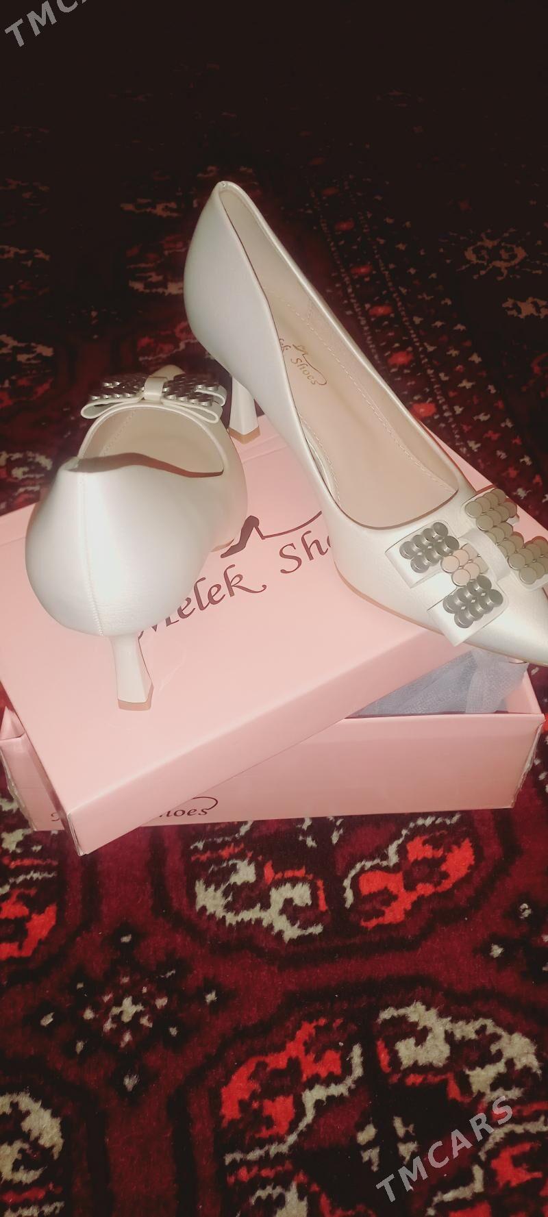 Zenan Aýakgap - Болдумсаз - img 4