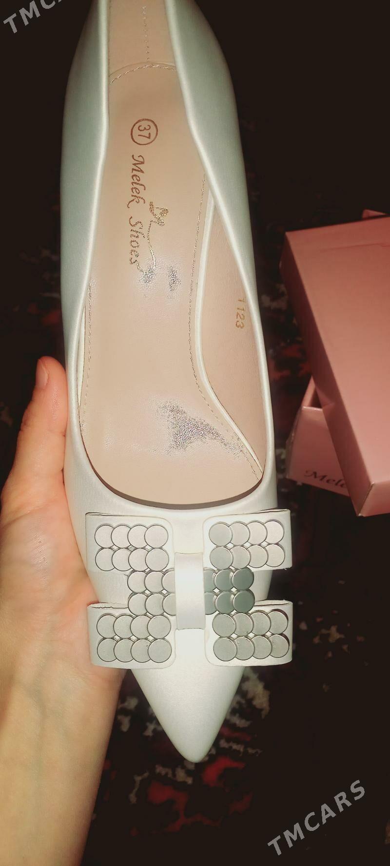 Zenan Aýakgap - Болдумсаз - img 2