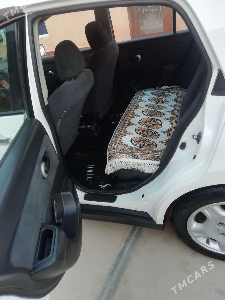 Nissan Versa 2010 - 103 000 TMT - Balkanabat - img 6