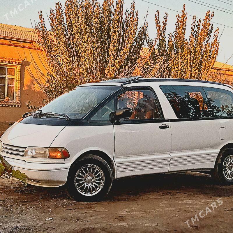 Toyota Previa 1991 - 65 000 TMT - Халач - img 4