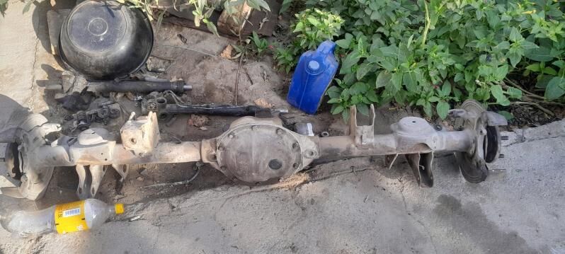 Grand ceroki zadni mos 2 500 TMT - Туркменабат - img 1