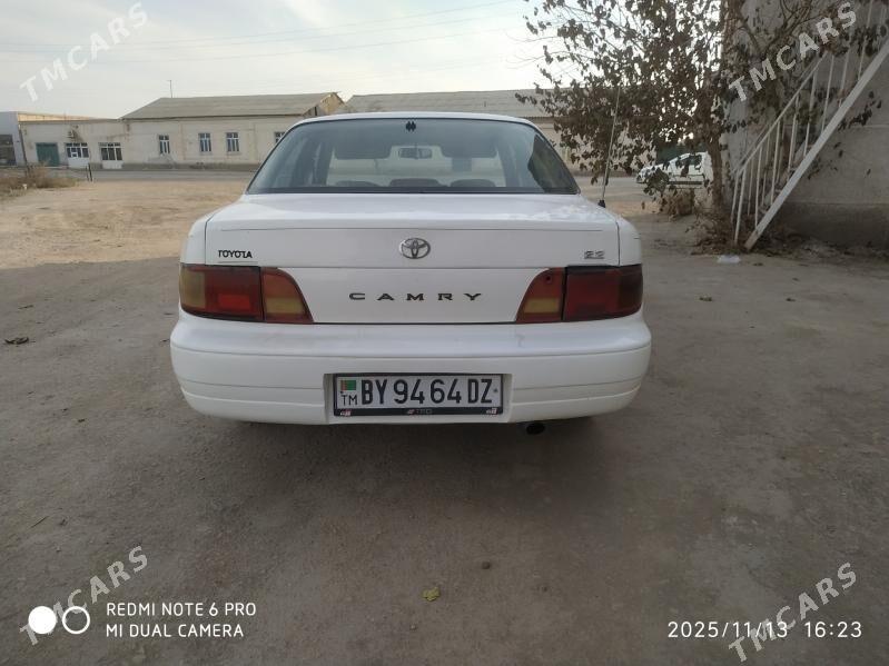 Toyota Camry 1992 - 72 000 TMT - Кёнеургенч - img 3