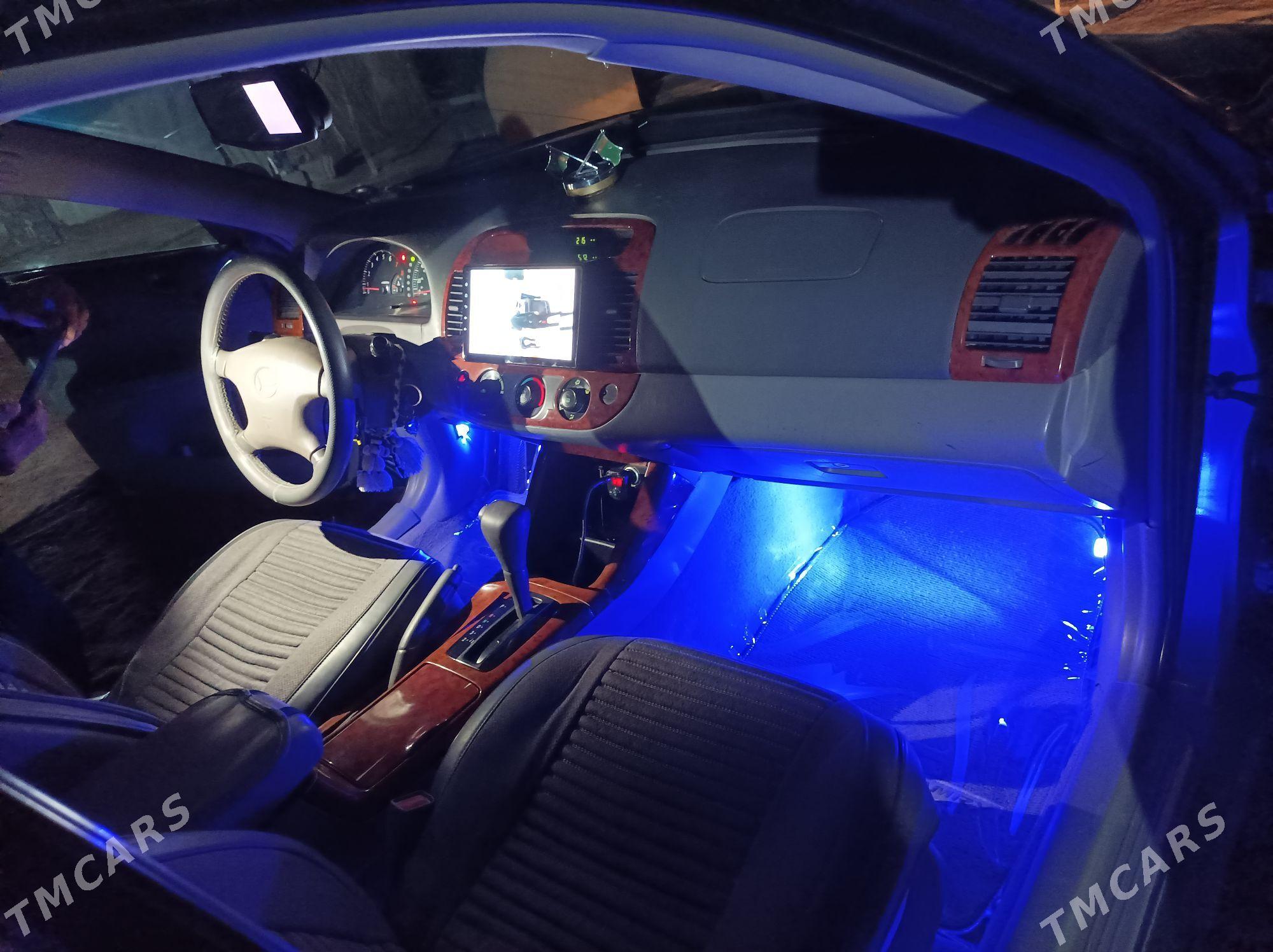 Toyota Camry 2003 - 200 000 TMT - Ёлётен - img 2