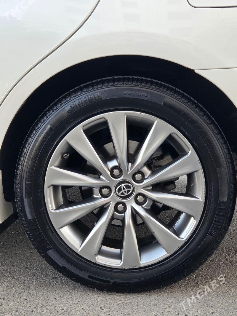 Toyota Camry 2016 - 305 000 TMT - Aşgabat - img 9