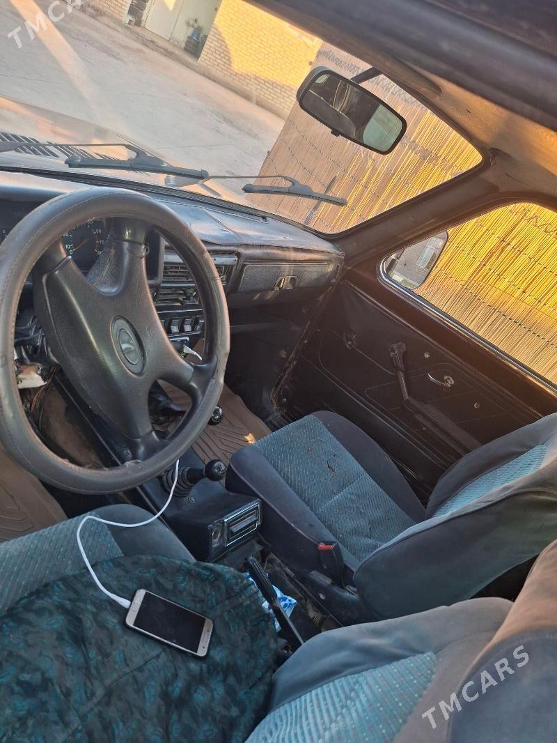 Lada Niva 2002 - 25 000 TMT - Mary - img 5
