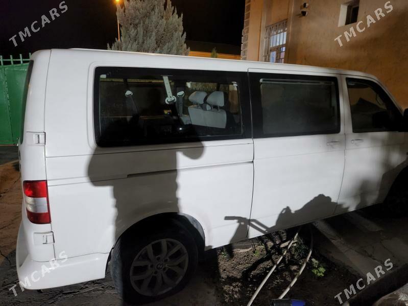 Volkswagen Transporter 2009 - 200 000 TMT - Täze zaman - img 2