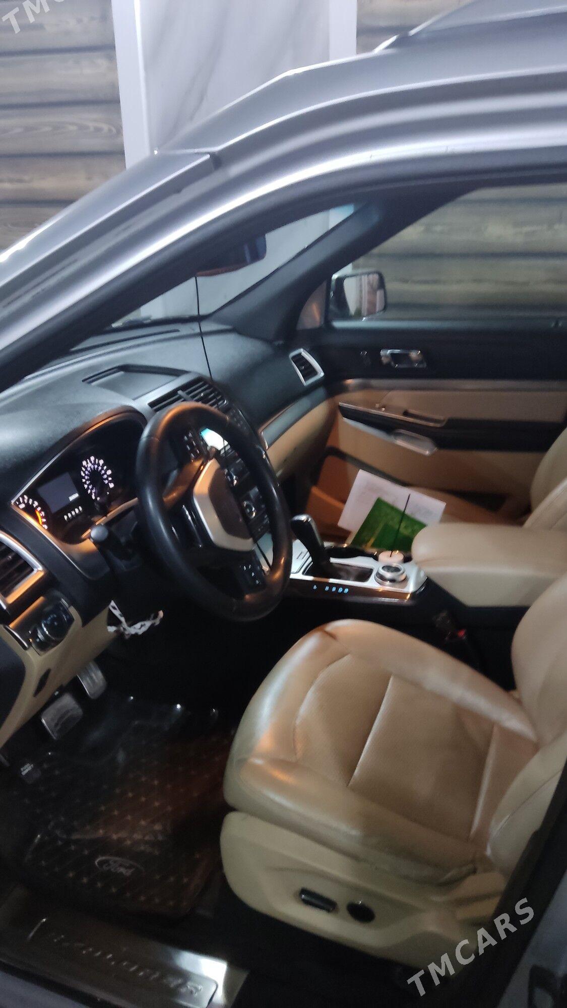 Ford Explorer 2017 - 340 000 TMT - Туркменабат - img 4