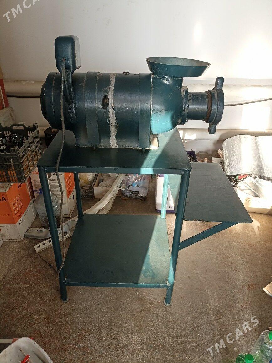 et üwelyan - Балканабат - img 1