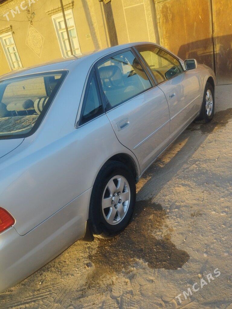 Toyota Avalon 2001 - 180 000 TMT - Сакарчага - img 2