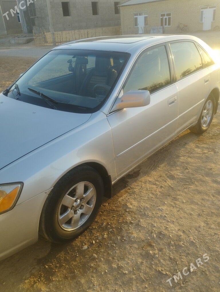 Toyota Avalon 2001 - 180 000 TMT - Сакарчага - img 3