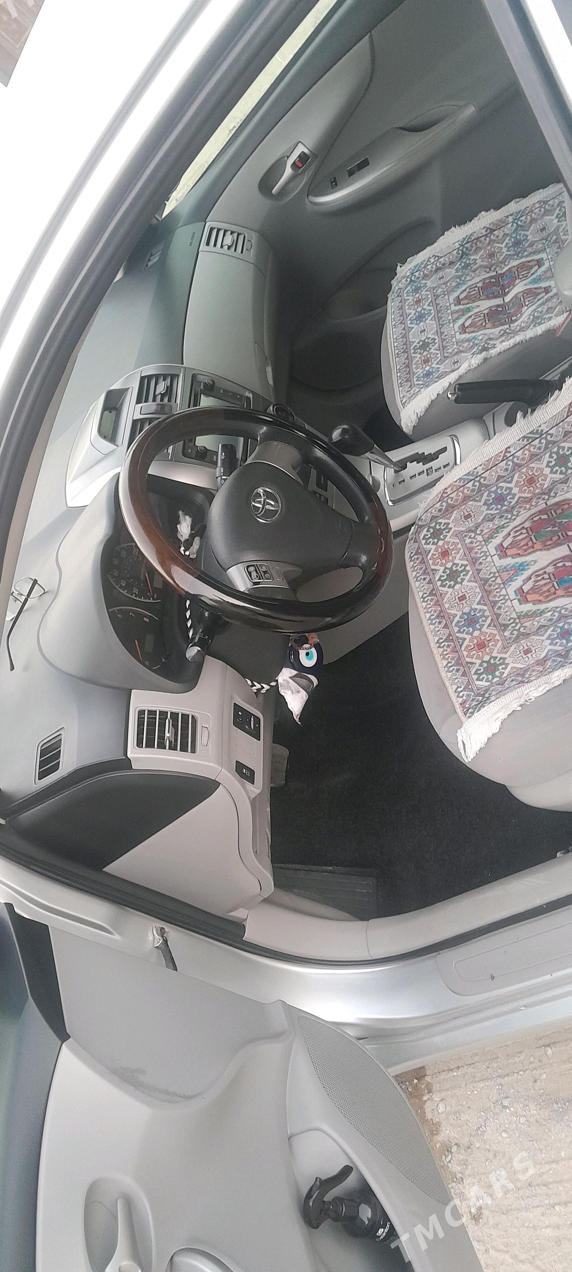 Toyota Corolla 2013 - 165 000 TMT - Gökdepe - img 4