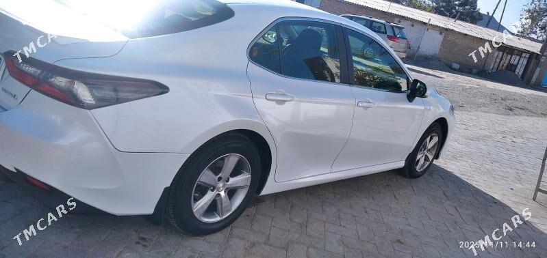 Toyota Camry 2021 - 237 000 TMT - Ýolöten - img 3