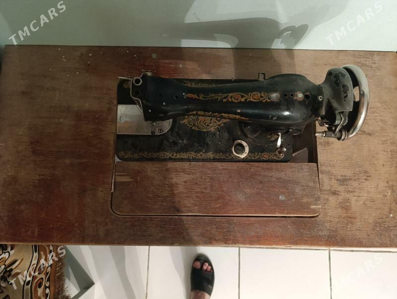 tikin maşyn gadymy gara kelle - Анев - img 2