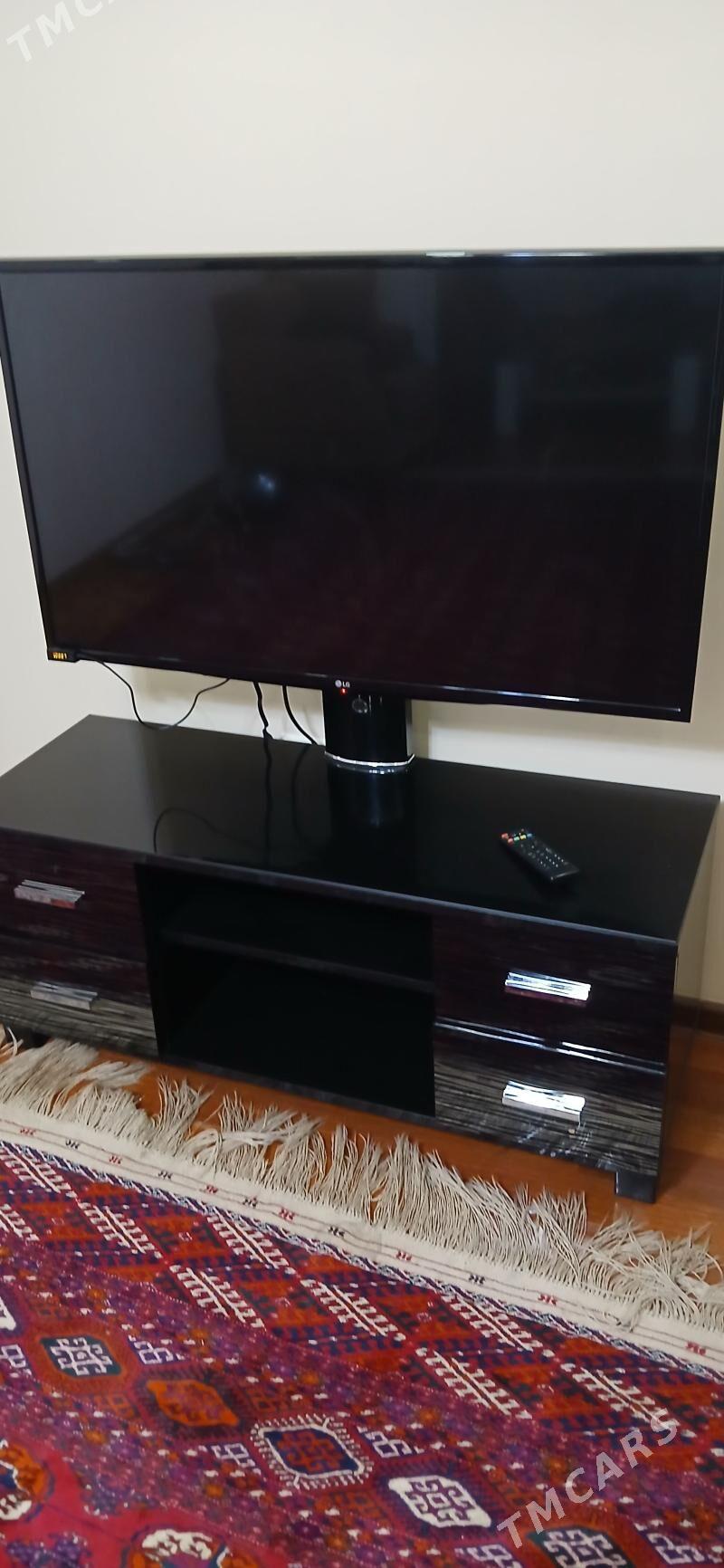 LG телевизор,43, - 30 мкр - img 2
