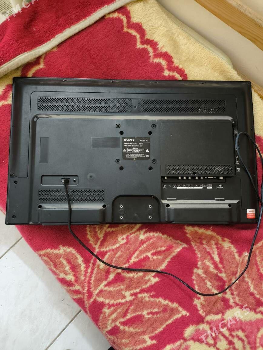 Телевизор 32 SONY оригинал - Kim raýon - img 2