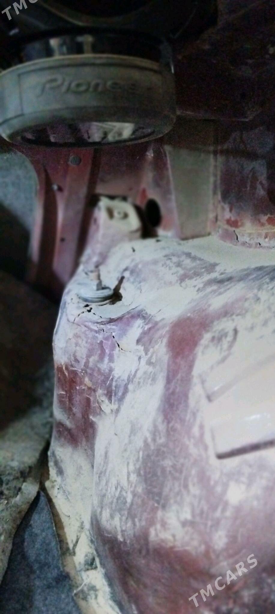 Opel Vectra 1988 - 32 000 TMT - Мары - img 6