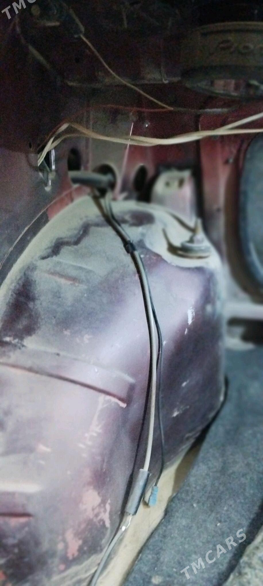 Opel Vectra 1988 - 32 000 TMT - Мары - img 7