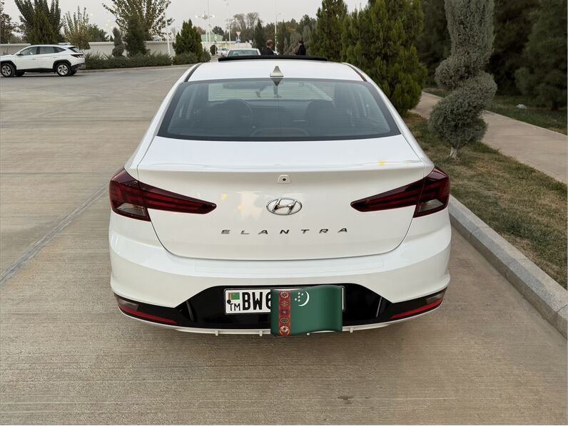 Hyundai Elantra 2020 - 225 000 TMT - Ашхабад - img 4