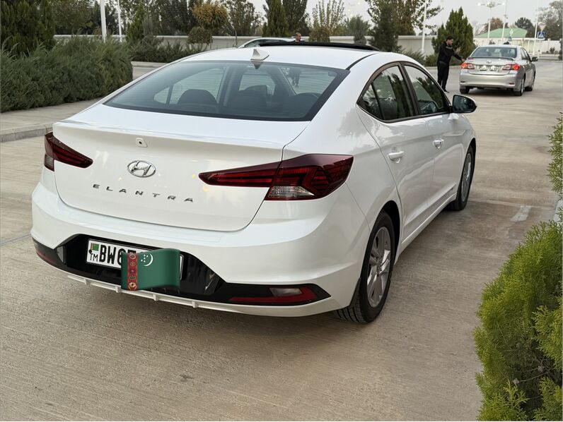 Hyundai Elantra 2020 - 225 000 TMT - Ашхабад - img 3