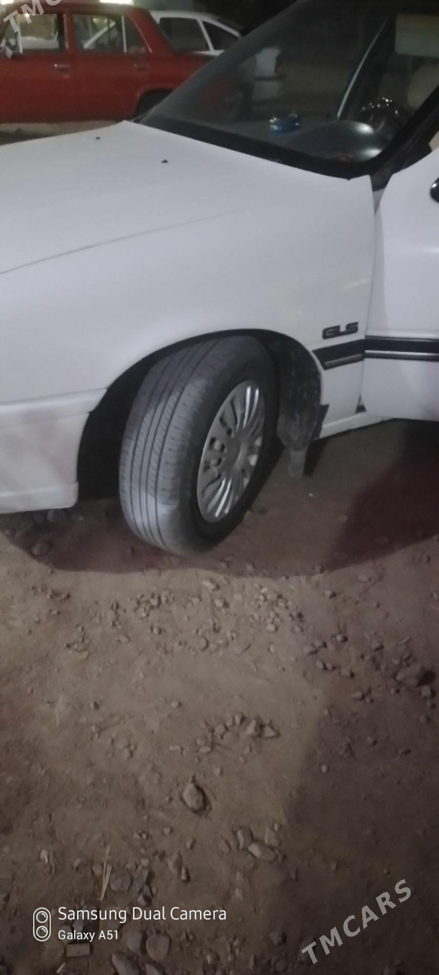 Opel Vectra 1991 - 35 000 TMT - Гурбансолтан Едже - img 2