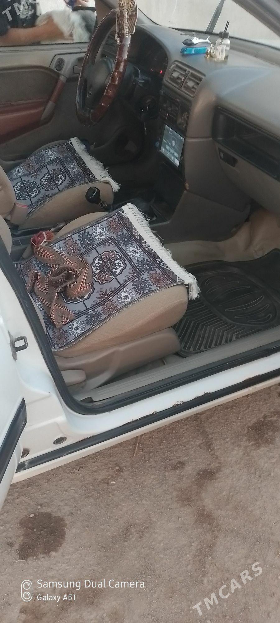 Opel Vectra 1991 - 35 000 TMT - Гурбансолтан Едже - img 3