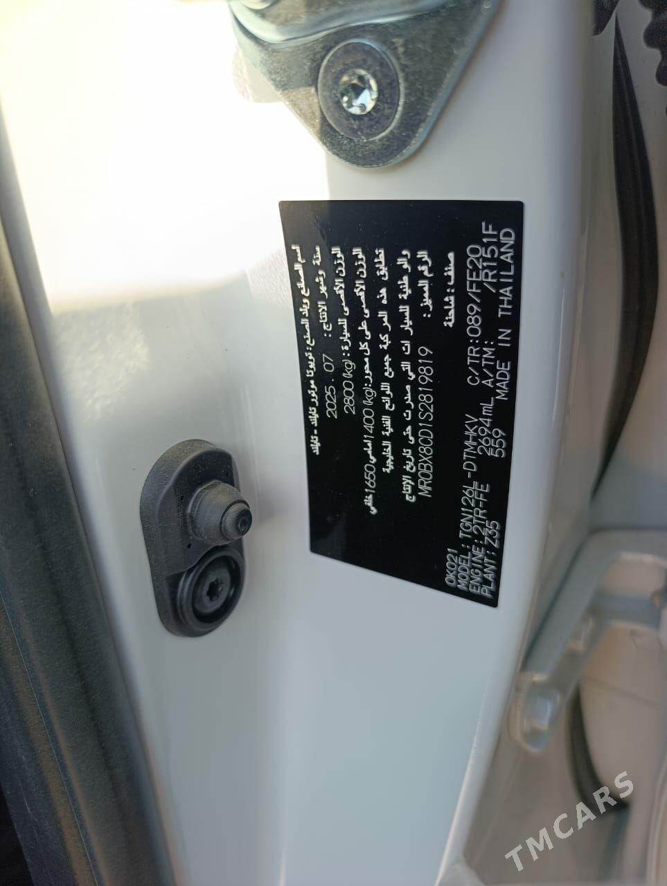 Toyota Hilux 2025 - 679 000 TMT - Aşgabat - img 2