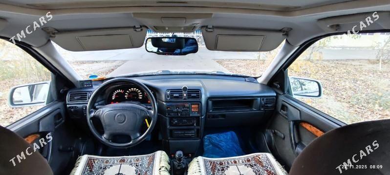 Opel Vectra 1993 - 60 000 TMT - Mary - img 5
