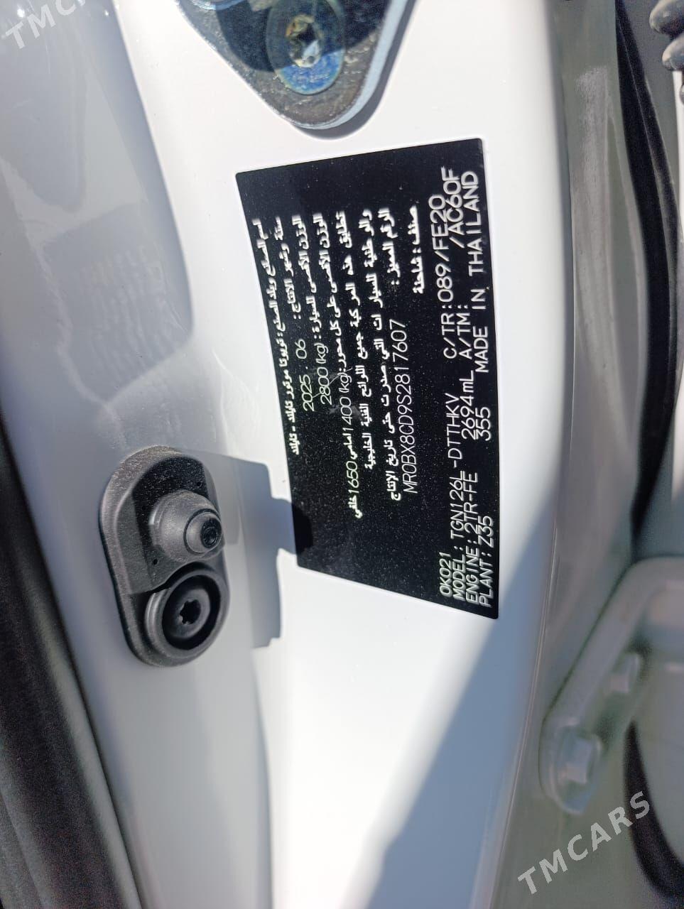 Toyota Hilux 2025 - 659 000 TMT - Ашхабад - img 2